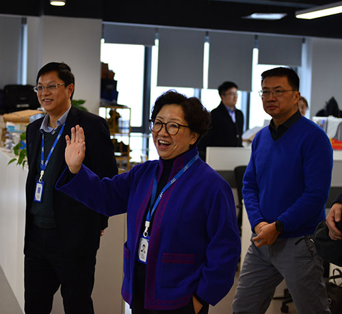 瑞雪兆豐年 團拜春意濃—技術公司領導班子(zǐ)開工團拜各部室員工
